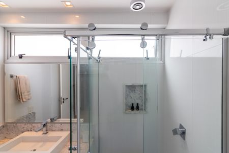 Apartamento para alugar com 120m², 3 quartos e 1 vaga Apartamento para alugar com 120m², 3 quartos e 1 vagaBanheiro Social