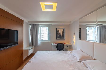 Apartamento para alugar com 120m², 3 quartos e 1 vaga Apartamento para alugar com 120m², 3 quartos e 1 vagaSuíte