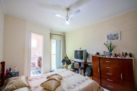 Casa à venda com 150m², 3 quartos e 2 vagas Casa à venda com 150m², 3 quartos e 2 vagasSuíte