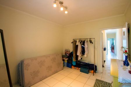 Casa à venda com 150m², 3 quartos e 2 vagas Casa à venda com 150m², 3 quartos e 2 vagasQuarto 1