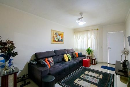 Casa à venda com 150m², 3 quartos e 2 vagas Casa à venda com 150m², 3 quartos e 2 vagasSala