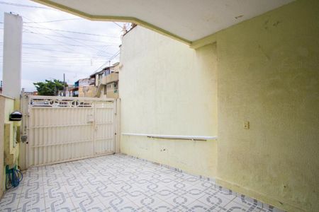 Casa à venda com 150m², 3 quartos e 2 vagas Casa à venda com 150m², 3 quartos e 2 vagasGaragem