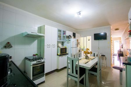 Casa à venda com 150m², 3 quartos e 2 vagas Casa à venda com 150m², 3 quartos e 2 vagasCozinha