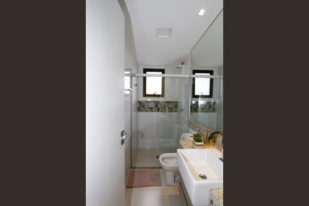 Apartamento à venda com 153m², 3 quartos e 3 vagasBanheiro da Suíte