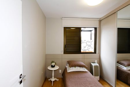 Apartamento à venda com 153m², 3 quartos e 3 vagasSuíte 2