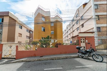 Apartamento para alugar com 112m², 3 quartos e 1 vagaFachada