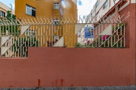 Apartamento para alugar com 112m², 3 quartos e 1 vagaPlaquinha