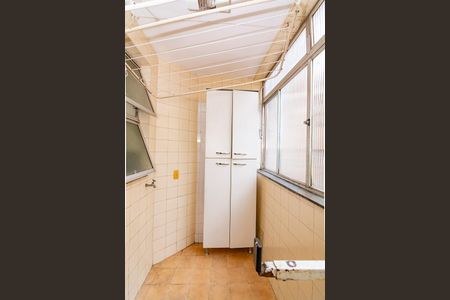 Apartamento para alugar com 112m², 3 quartos e 1 vagaÁrea de Serviço