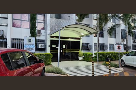 Fachada de apartamento para alugar com 1 quarto, 30m² em Asa Sul, Brasília