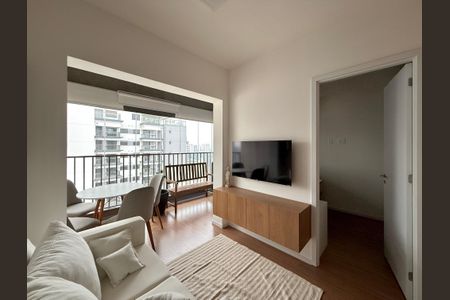 Sala de apartamento para alugar com 2 quartos, 41m² em Santo Amaro, São Paulo