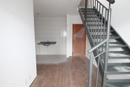 Apartamento para alugar com 104m², 2 quartos e 2 vagasSala