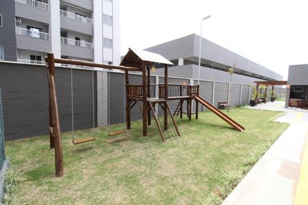 Apartamento para alugar com 104m², 2 quartos e 2 vagasÁrea comum - Playground