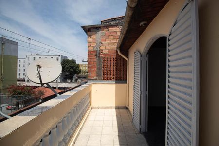 Casa para alugar com 45m², 1 quarto e sem vaga Casa para alugar com 45m², 1 quarto e sem vagaVaranda