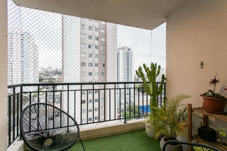 Apartamento à venda com 68m², 2 quartos e 1 vagaVaranda