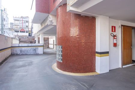 Garagem de apartamento à venda com 3 quartos, 86m² em Dona Clara, Belo Horizonte