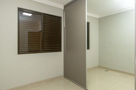 Apartamento à venda com 86m², 3 quartos e 3 vagas Apartamento à venda com 86m², 3 quartos e 3 vagasQuarto 2