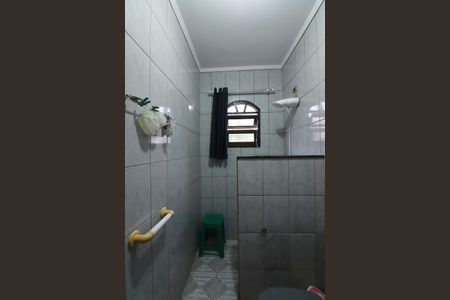 Casa à venda com 382m², 3 quartos e 6 vagasSuíte 2 Banheiro 