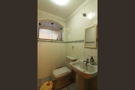 Casa à venda com 382m², 3 quartos e 6 vagasLavabo 