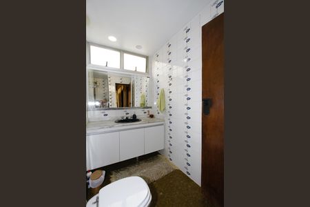 Apartamento à venda com 200m², 4 quartos e 2 vagasBanheiro Social