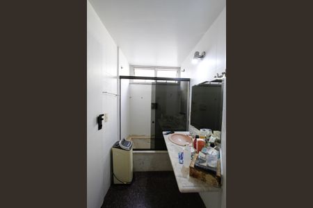 Apartamento à venda com 200m², 4 quartos e 2 vagasBanheiro da Suíte