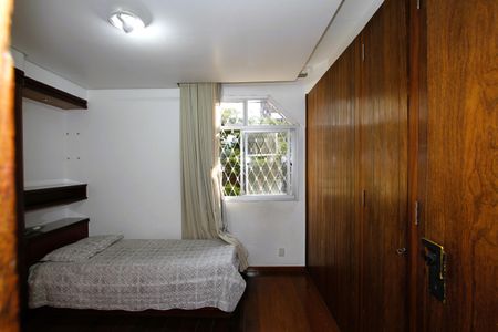 Apartamento à venda com 200m², 4 quartos e 2 vagasQuarto 3