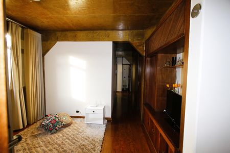 Apartamento à venda com 200m², 4 quartos e 2 vagasQuarto 1