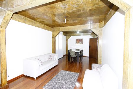 Sala de apartamento à venda com 4 quartos, 200m² em Coração Eucarístico, Belo Horizonte
