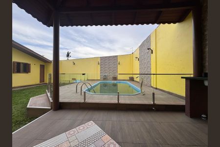 Casa à venda com 150m², 3 quartos e 3 vagasÁrea Externa