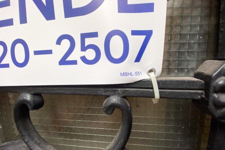 Placa de apartamento à venda com 1 quarto, 98m² em Cerqueira César, São Paulo
