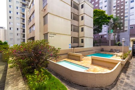 Apartamento à venda com 100m², 3 quartos e 1 vagaPiscina