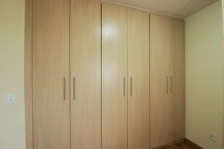 Apartamento à venda com 68m², 2 quartos e 2 vagasQuarto 1