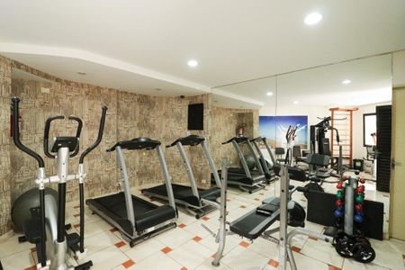 Apartamento à venda com 68m², 2 quartos e 2 vagasAcademia