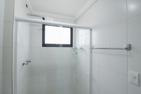 Apartamento à venda com 68m², 2 quartos e 2 vagasBanheiro da Suíte