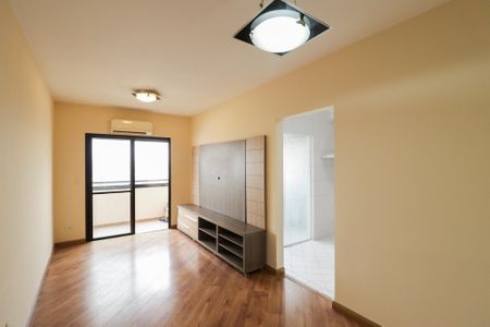 Apartamento à venda com 68m², 2 quartos e 2 vagasSala