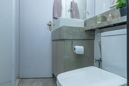 Casa à venda com 157m², 3 quartos e 3 vagasBanheiro Social