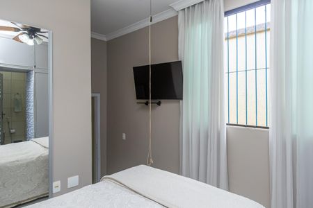 Casa à venda com 157m², 3 quartos e 3 vagasSuíte