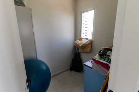 Apartamento à venda com 107m², 3 quartos e 2 vagasQuarto de Serviço