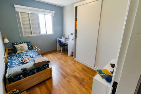 Apartamento à venda com 107m², 3 quartos e 2 vagasQuarto 2
