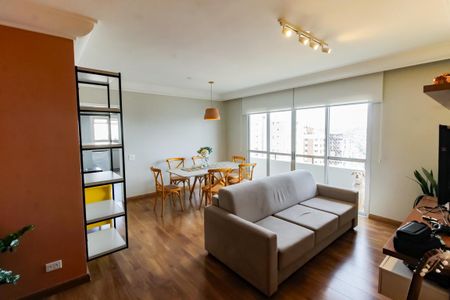 Sala de apartamento à venda com 3 quartos, 107m² em Vila Progredior, São Paulo