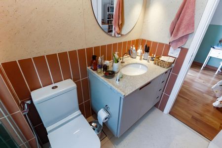 Apartamento à venda com 107m², 3 quartos e 2 vagasBanheiro da Suíte