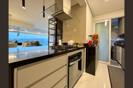 Apartamento à venda com 84m², 2 quartos e 2 vagasCozinha