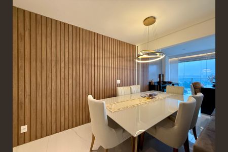 Apartamento à venda com 84m², 2 quartos e 2 vagasSala