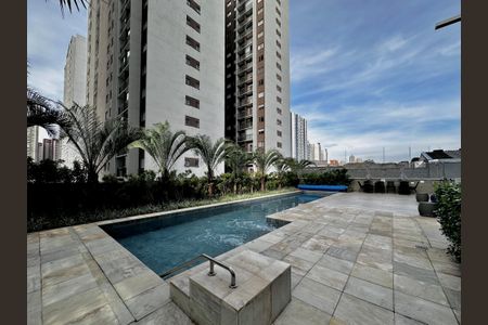 Apartamento à venda com 84m², 2 quartos e 2 vagasPiscina
