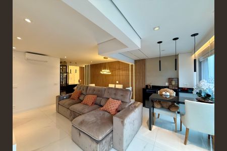 Apartamento à venda com 84m², 2 quartos e 2 vagasSala