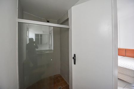 Apartamento para alugar com 40m², 1 quarto e 1 vaga Apartamento para alugar com 40m², 1 quarto e 1 vagaBanheiro da Suíte