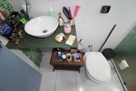 Casa à venda com 150m², 3 quartos e 2 vagasBanheiro 3