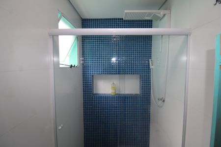 Casa à venda com 150m², 3 quartos e 2 vagasBanheiro 1