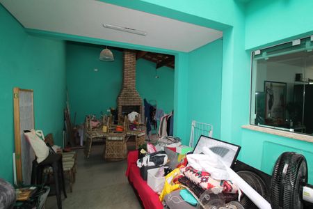 Casa à venda com 150m², 3 quartos e 2 vagasGaragem