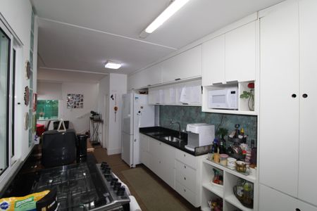 Casa à venda com 150m², 3 quartos e 2 vagasSala/Cozinha