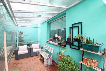 Casa à venda com 150m², 3 quartos e 2 vagasGaragem